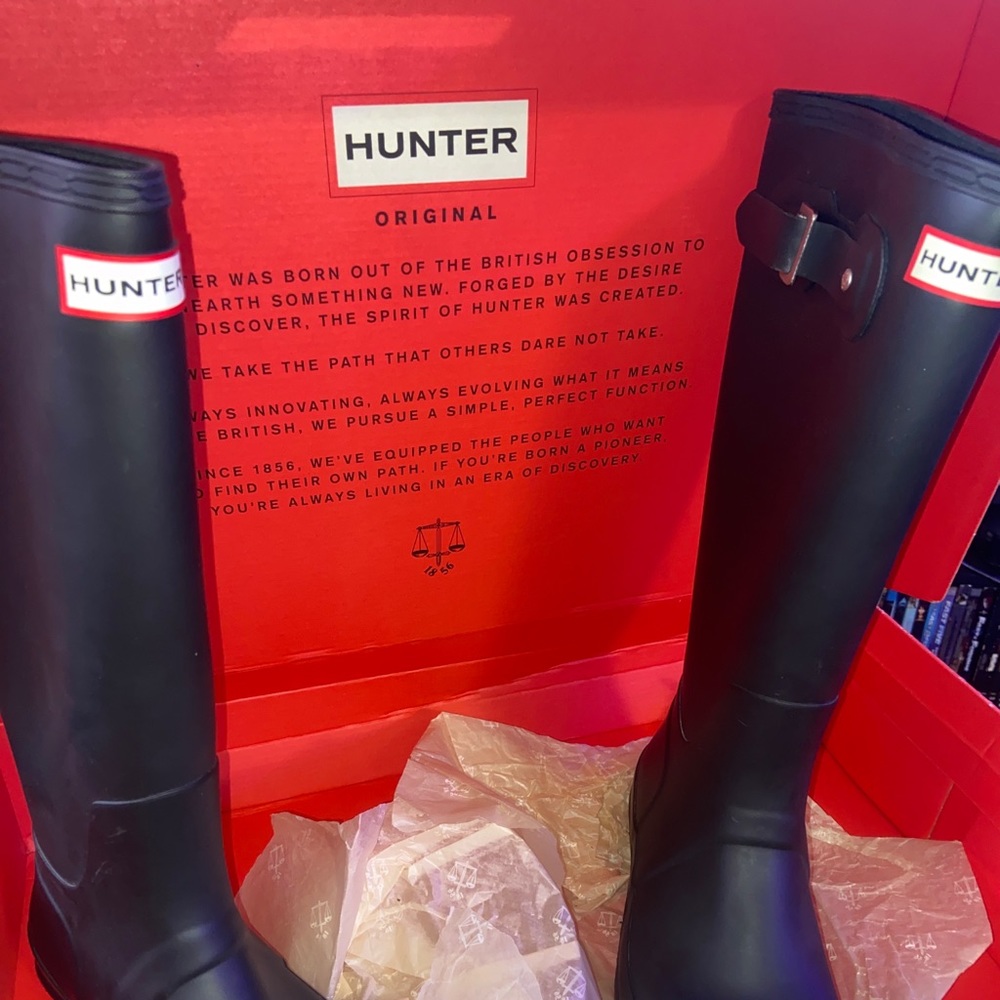 Hunter boots size 8 men